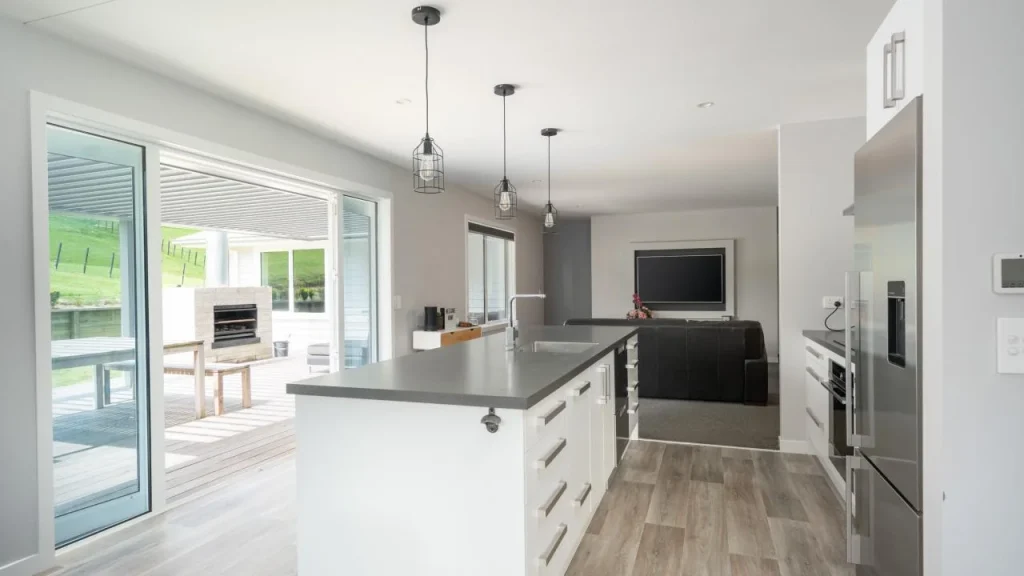 1084 B Mapara Kitchen And Outdoors