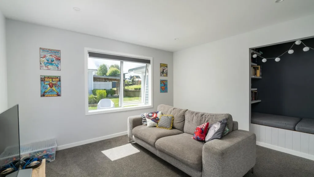 1084 B Mapara Media Room