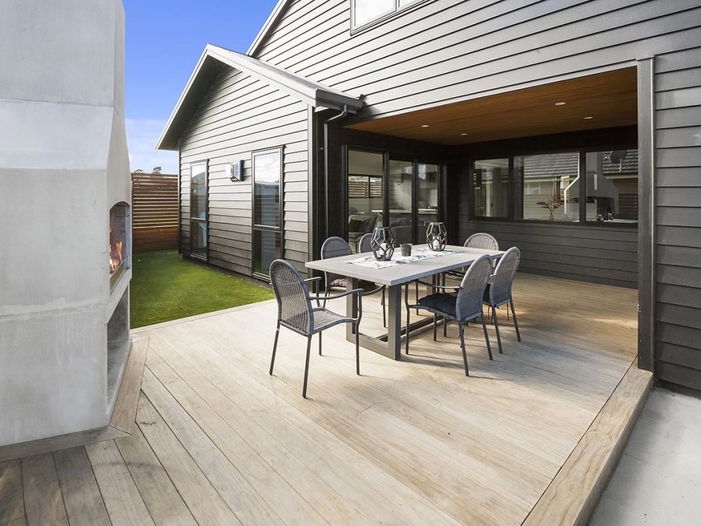 6 Loch Haven Lane Deck