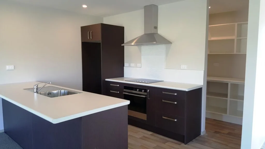 7 Rogers Place Kitchen