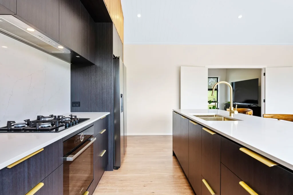 8 Nga Tui Lane Kitchen