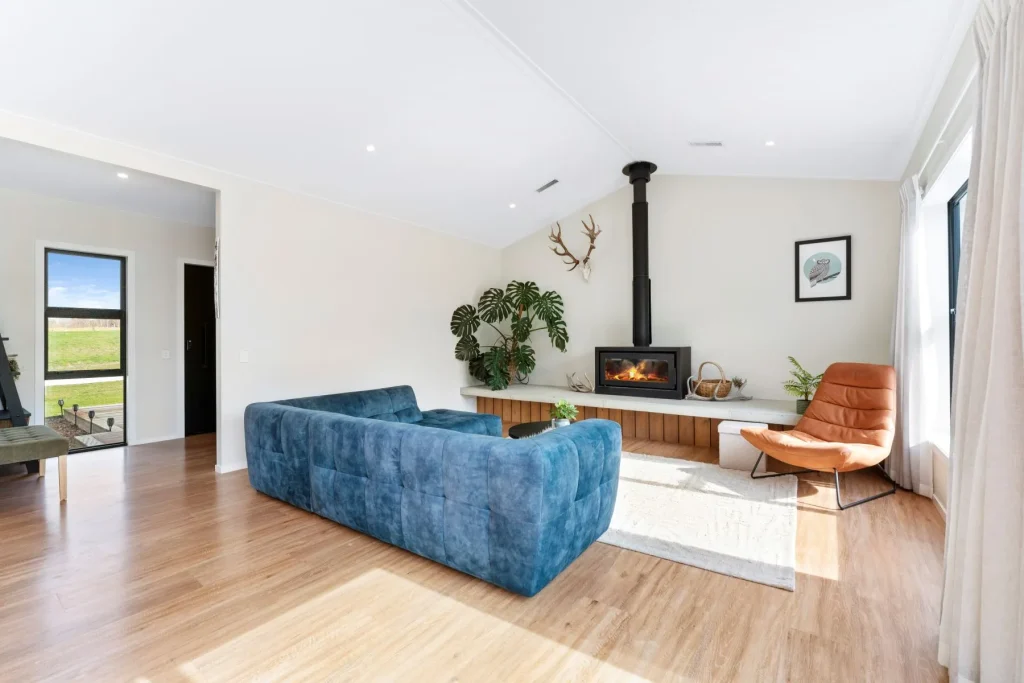 8 Nga Tui Lane Living