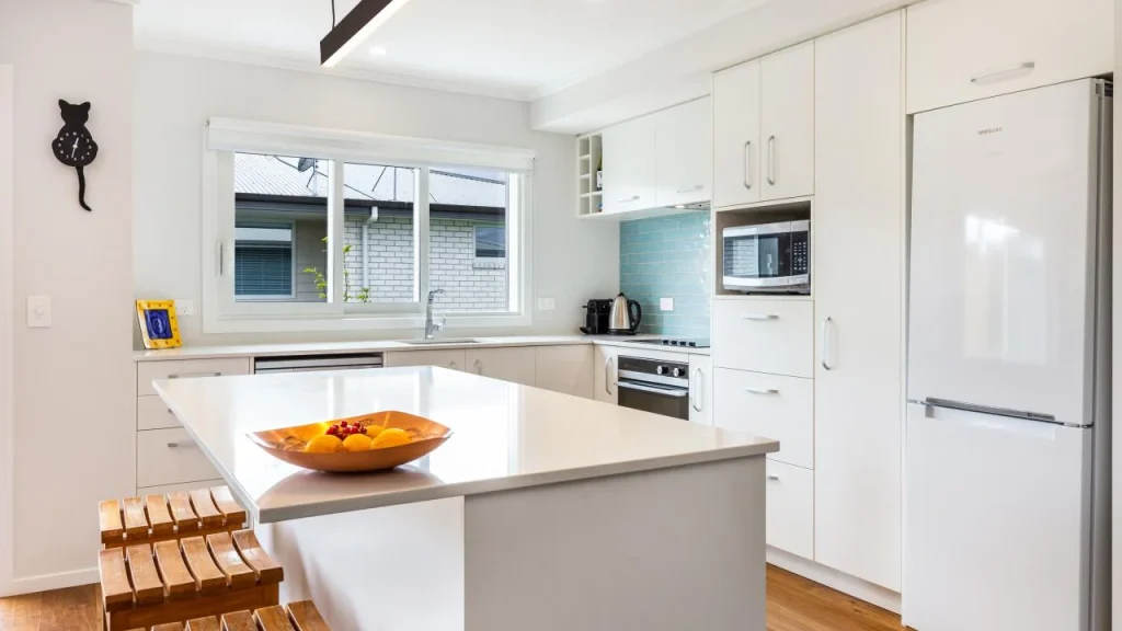 Noumea Drive Kitchen