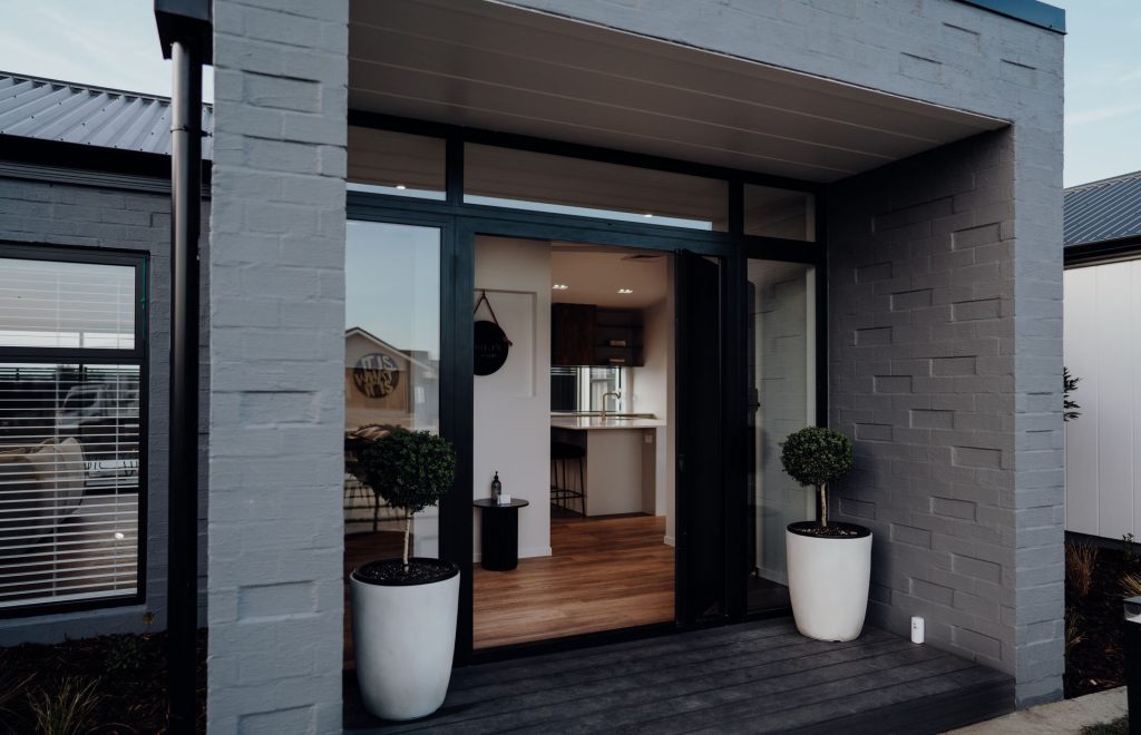 Raupo Cres Entrance Open