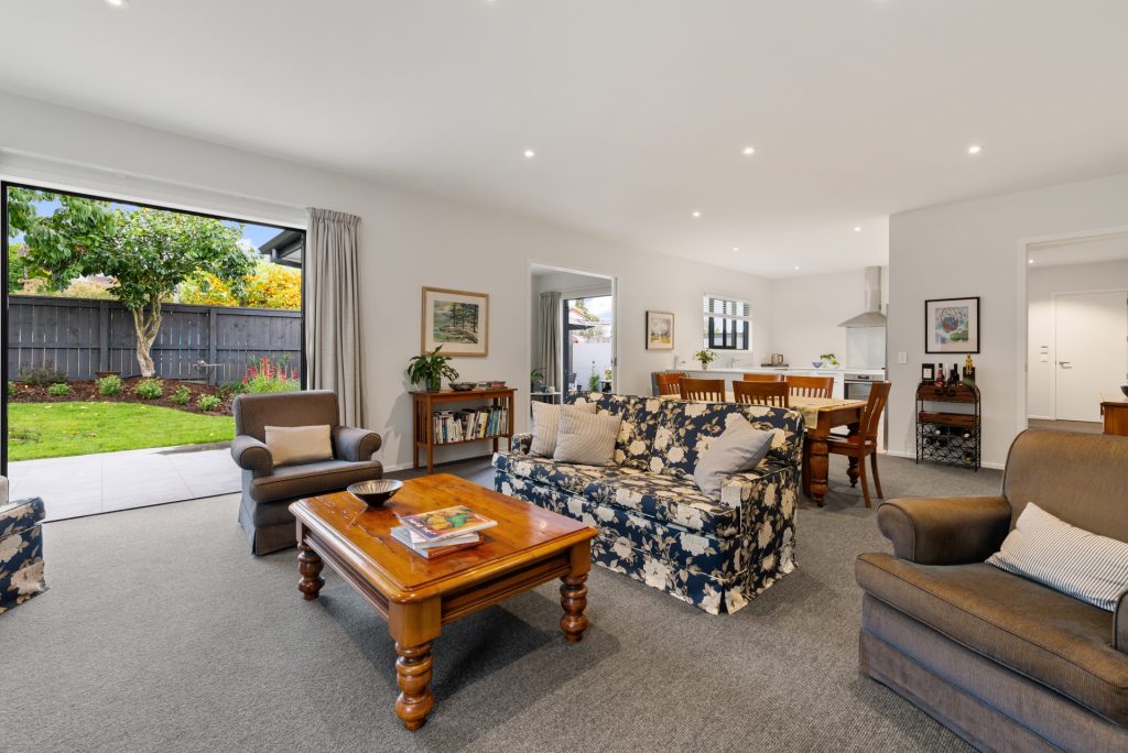 Williams St Living Dining
